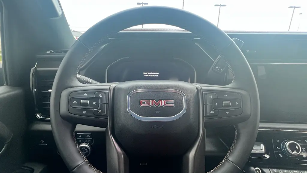 2025 GMC Sierra 2500HD AT4