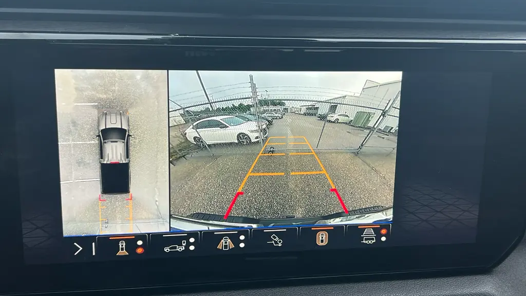 2025 GMC Sierra 2500HD AT4