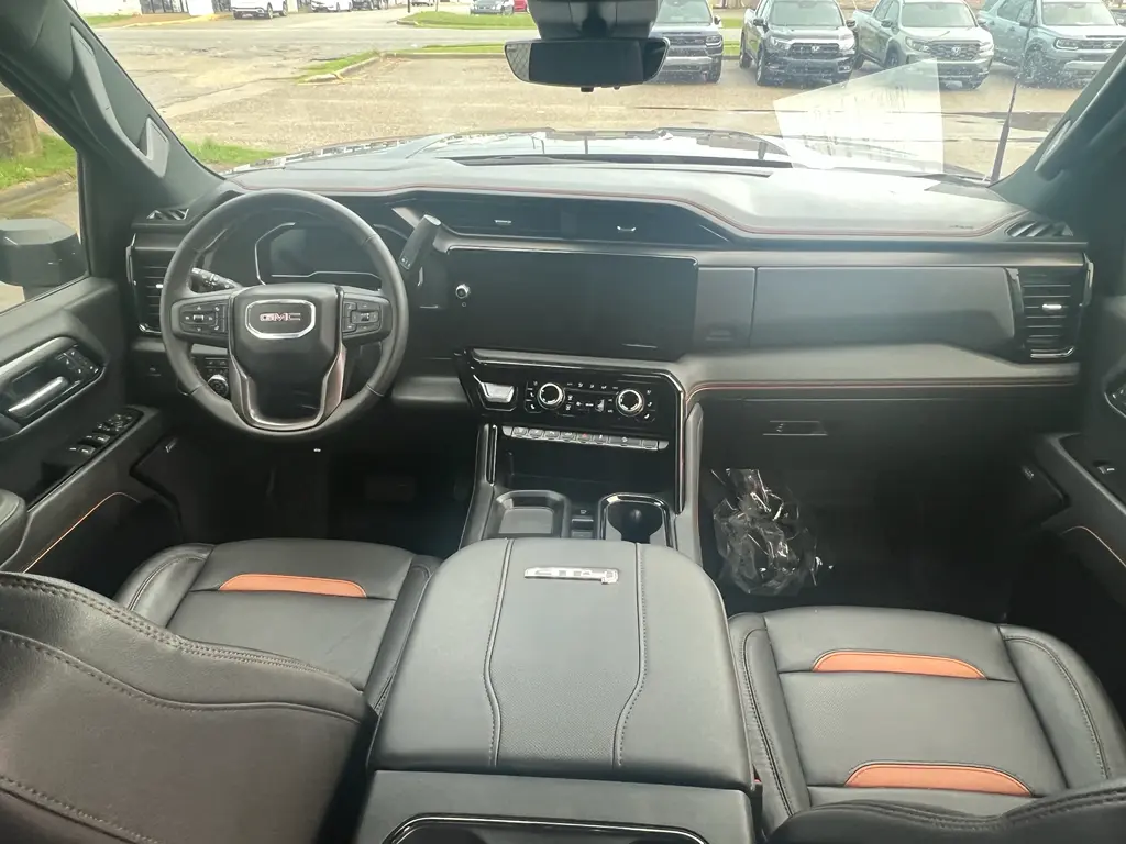 2025 GMC Sierra Hd - $76,585