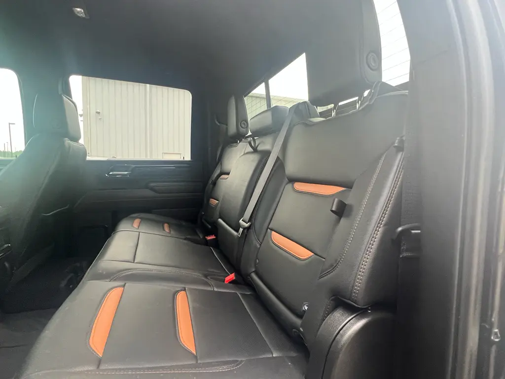 2025 GMC Sierra Hd - $76,585