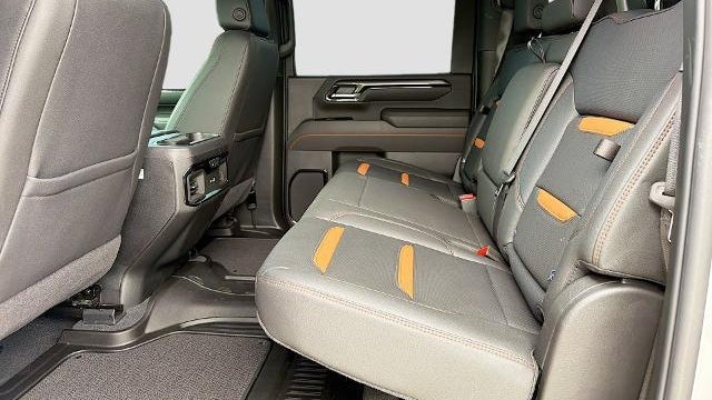 2026 GMC Sierra 2500HD AT4