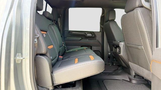 2026 GMC Sierra 2500HD AT4