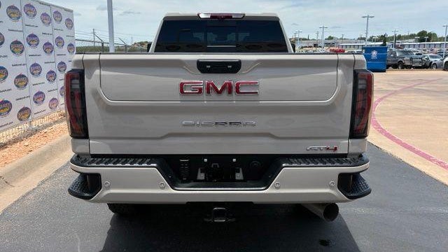 2026 GMC Sierra 2500HD AT4