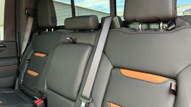 2026 GMC Sierra 2500HD AT4