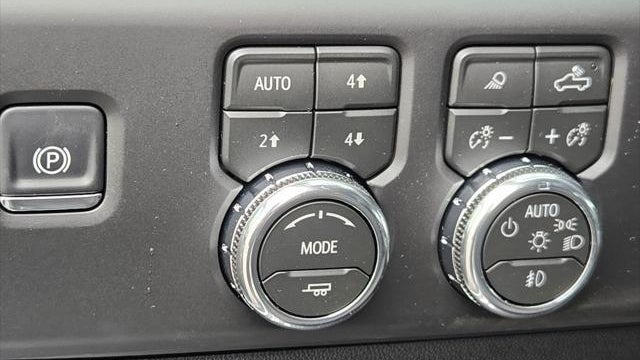 2026 GMC Sierra 2500HD AT4