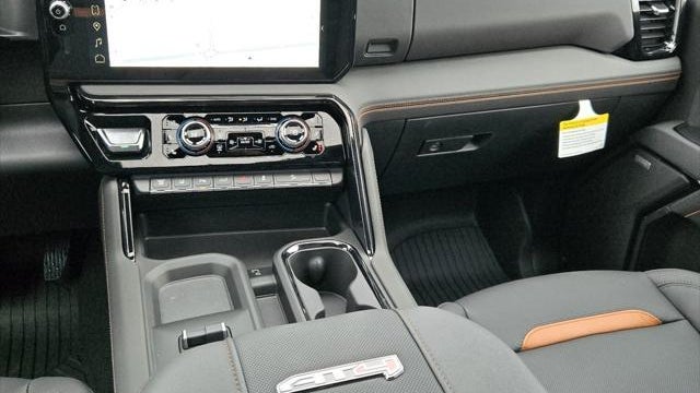2026 GMC Sierra 2500HD AT4