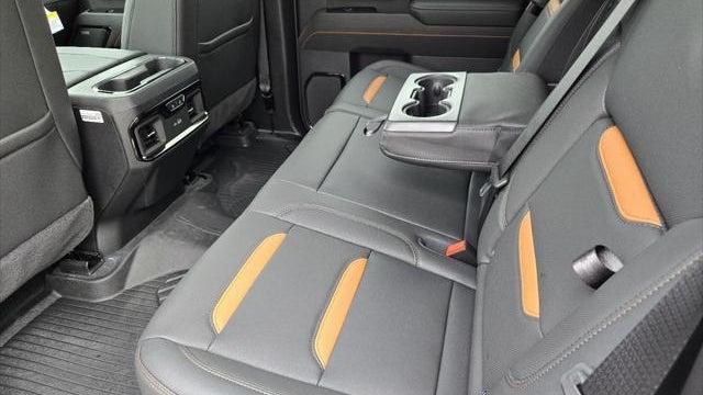 2026 GMC Sierra 2500HD AT4