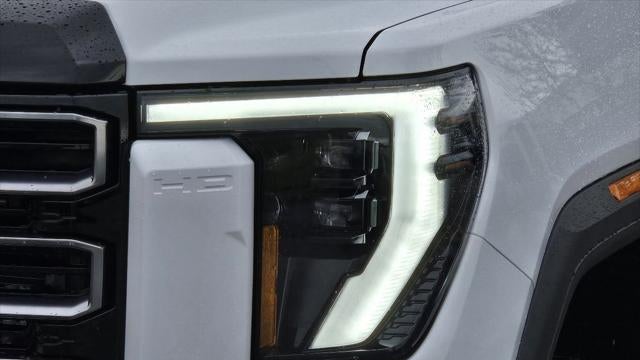 2026 GMC Sierra 2500HD AT4