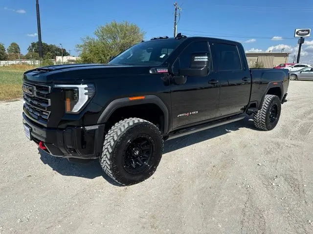 2025 GMC Sierra Hd - $69,000