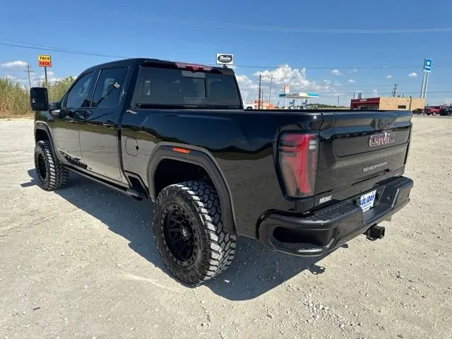 2025 GMC Sierra Hd - $69,000