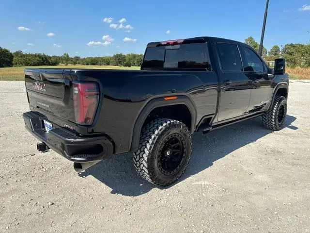 2025 GMC Sierra Hd - $69,000