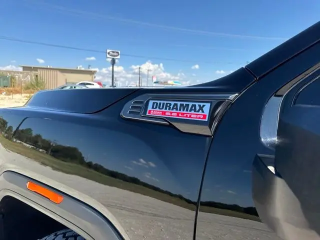 2025 GMC Sierra Hd - $69,000