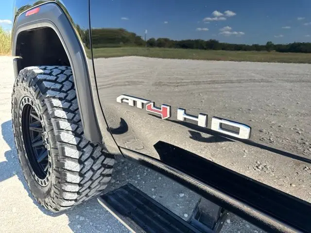 2025 GMC Sierra Hd - $69,000