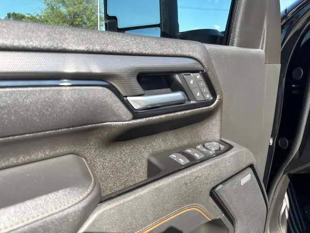 2025 GMC Sierra Hd - $69,000