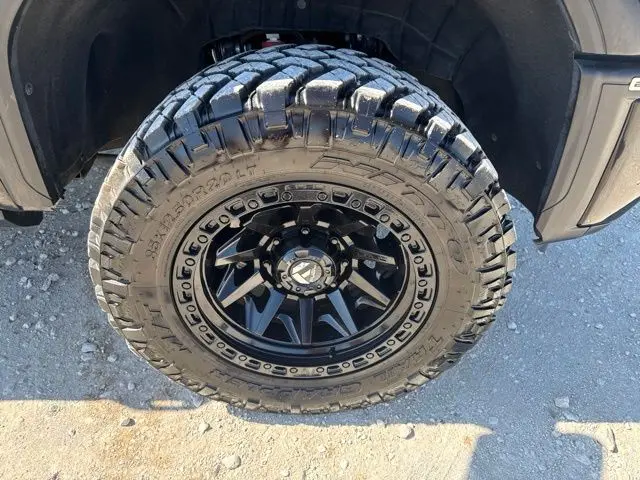 2025 GMC Sierra Hd - $69,000