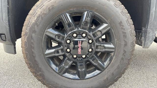 2025 GMC Sierra 2500HD AT4