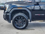 2026 Sierra 2500HD Thumbnail 9