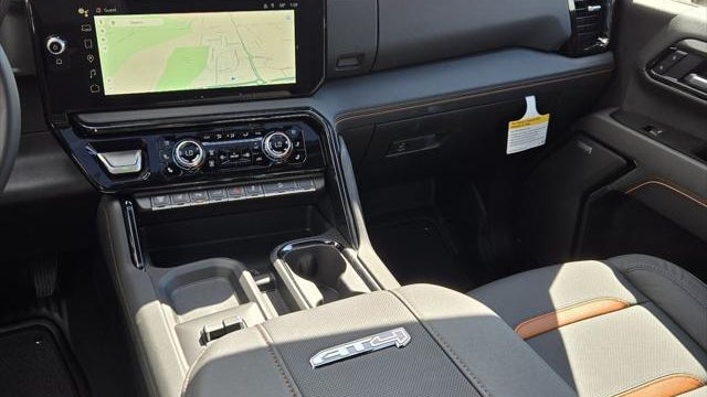 2026 GMC Sierra 2500HD AT4