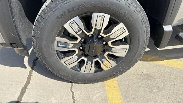 2026 GMC Sierra 2500HD Denali