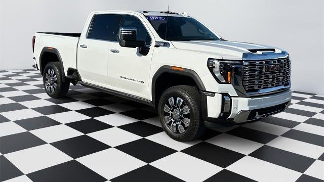 2025 GMC Sierra 2500HD Denali