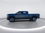 2025 Sierra 2500HD Thumbnail 5