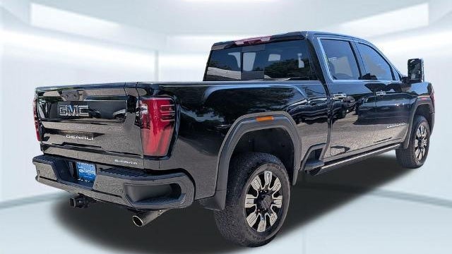 2025 GMC Sierra 2500HD Denali