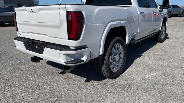 2025 GMC Sierra 2500HD Denali
