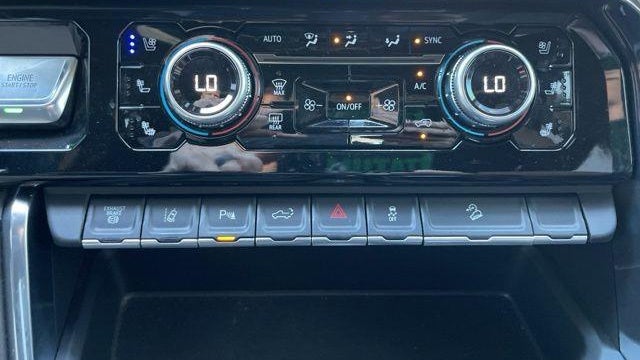 2025 GMC Sierra 2500HD Denali