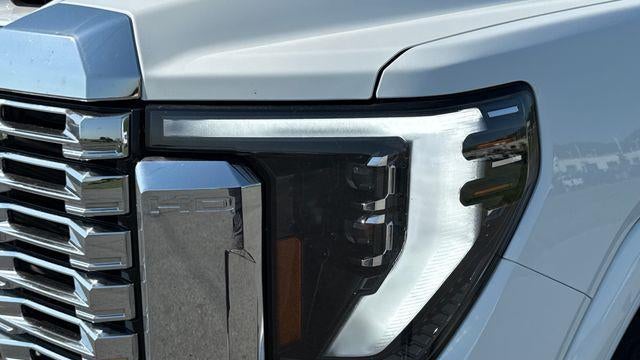 2025 GMC Sierra 2500HD Denali