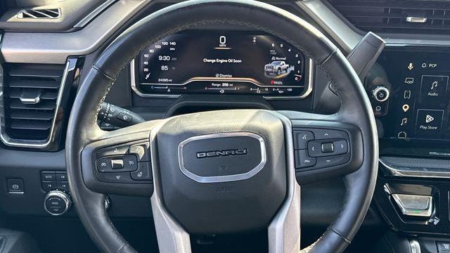 2025 GMC Sierra 2500HD Denali