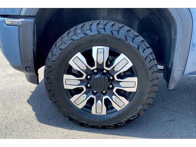 2025 GMC Sierra Hd - $67,995