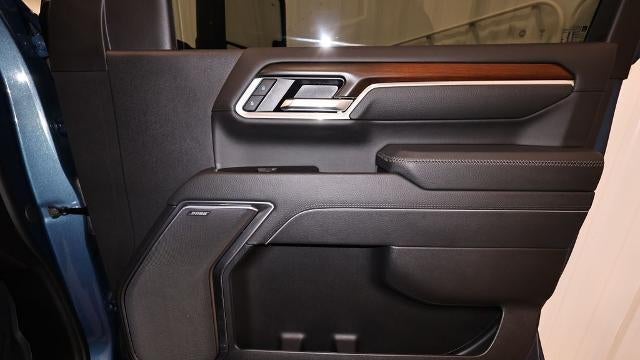 2025 GMC Sierra 2500HD Denali