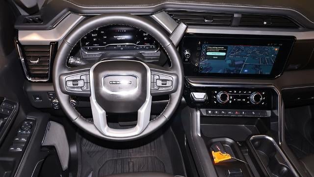 2025 GMC Sierra 2500HD Denali