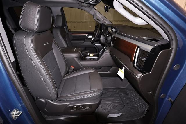 2025 GMC Sierra Hd - $71,500