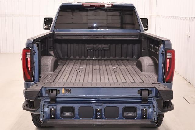 2025 GMC Sierra Hd - $71,500