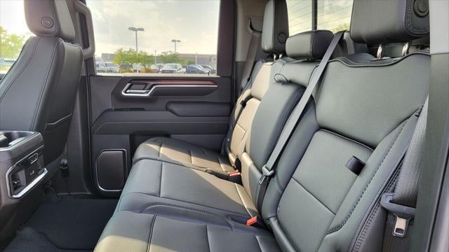 2025 GMC Sierra 2500HD Denali
