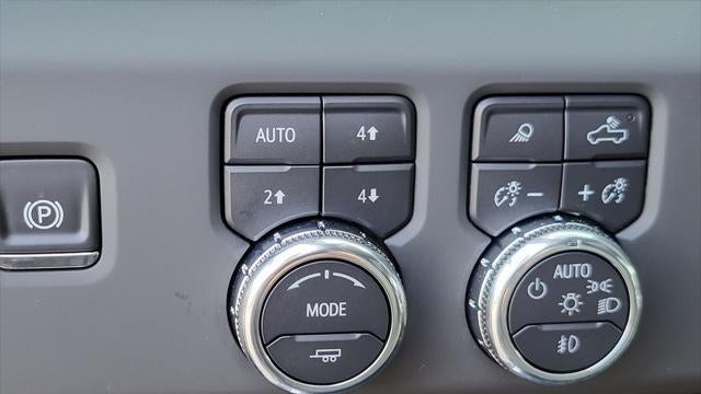 2025 GMC Sierra 2500HD Denali