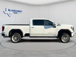 2025 Sierra 2500HD Thumbnail 4
