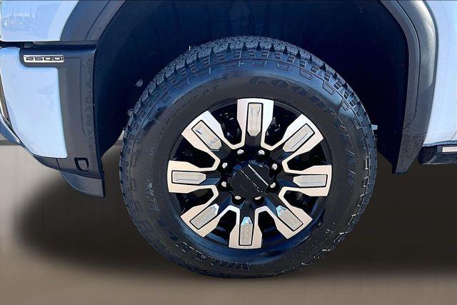2026 GMC Sierra Hd - $77,981
