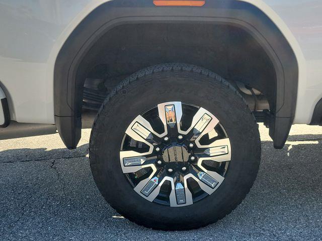 2025 GMC Sierra Hd - $72,576
