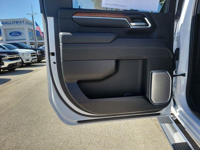 2025 GMC Sierra Hd - $72,576