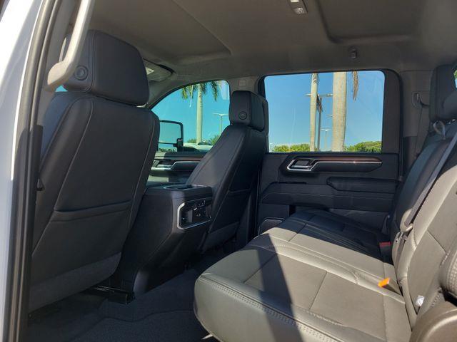 2025 GMC Sierra Hd - $72,576