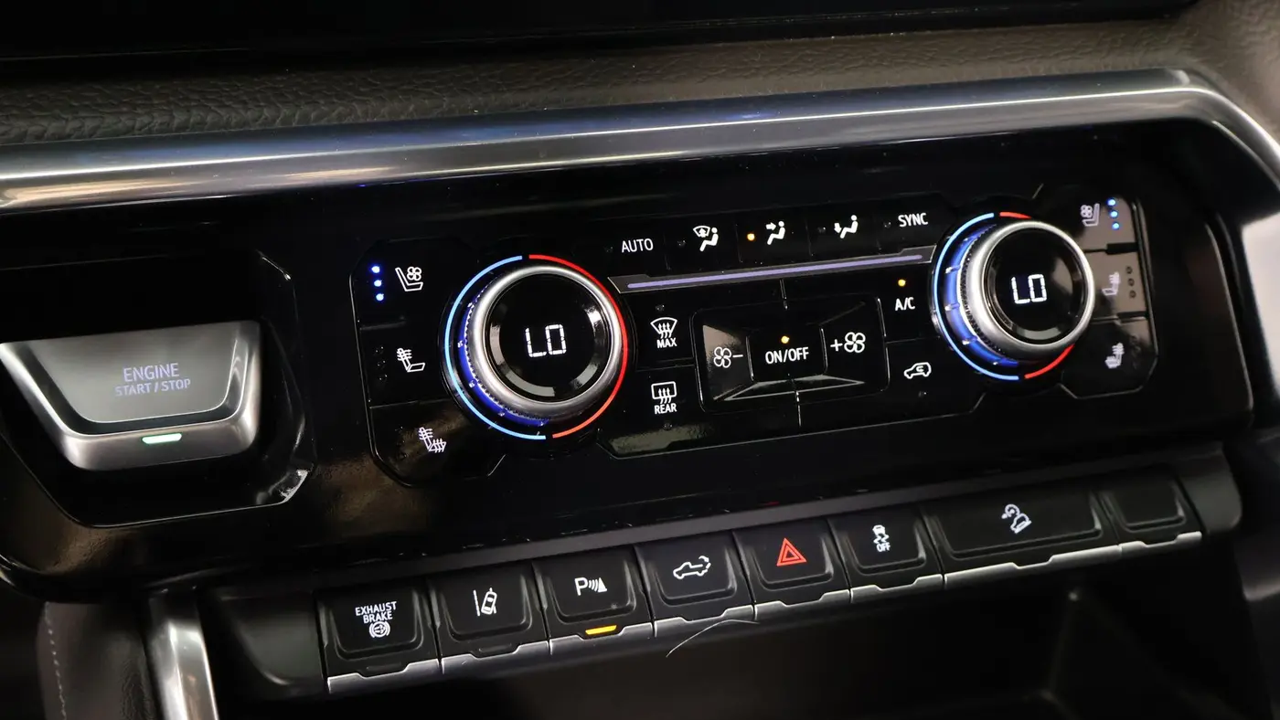 2025 GMC Sierra 2500HD Denali