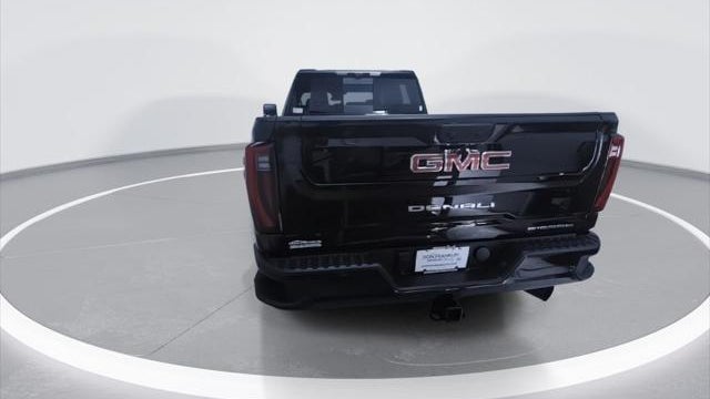 2025 GMC Sierra 2500HD Denali