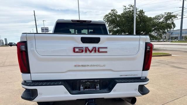2025 GMC Sierra 2500HD Denali