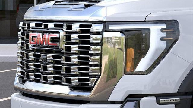2026 GMC Sierra 2500HD Denali