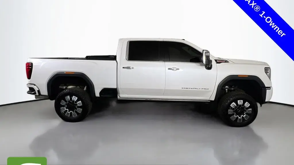 2025 GMC Sierra 2500HD Denali