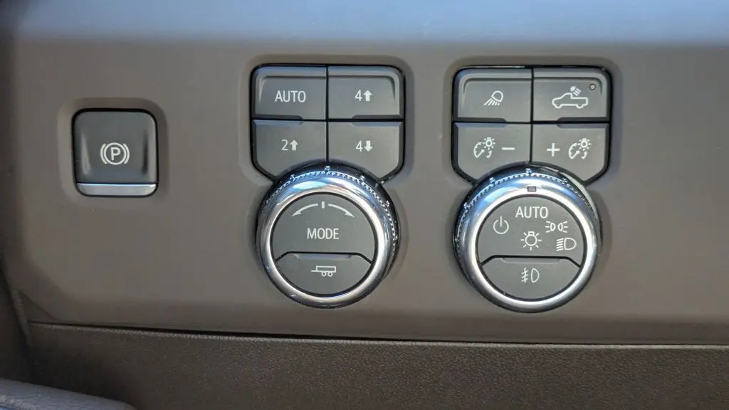 2025 GMC Sierra 2500HD Denali