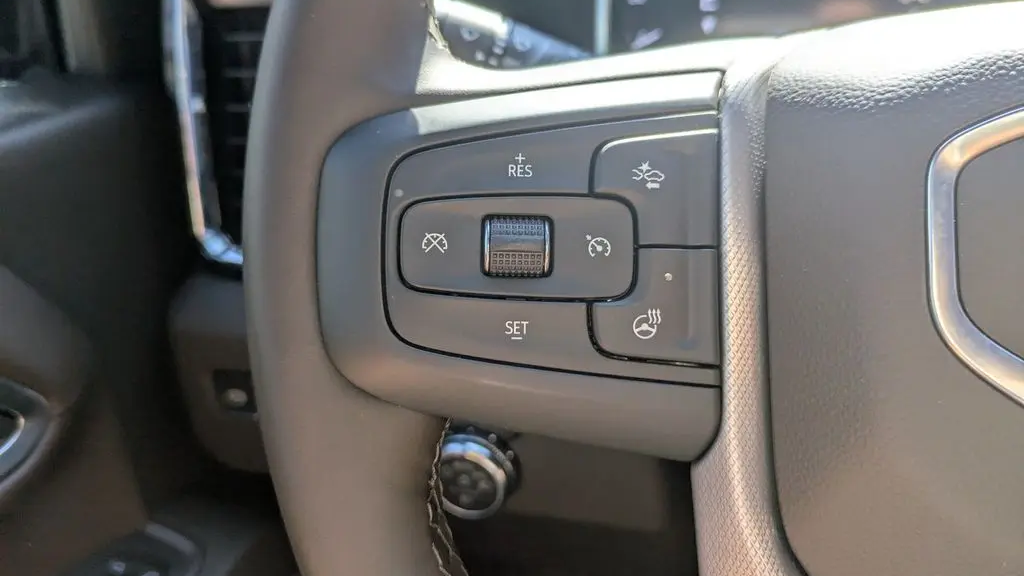 2025 GMC Sierra 2500HD Denali