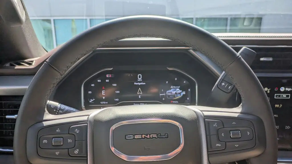 2025 GMC Sierra 2500HD Denali